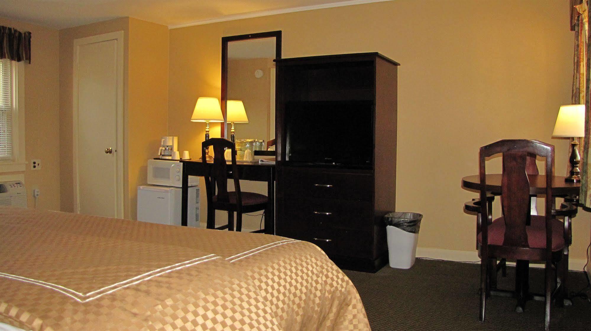 Mt. Madison Inn & Suites Gorham Ngoại thất bức ảnh