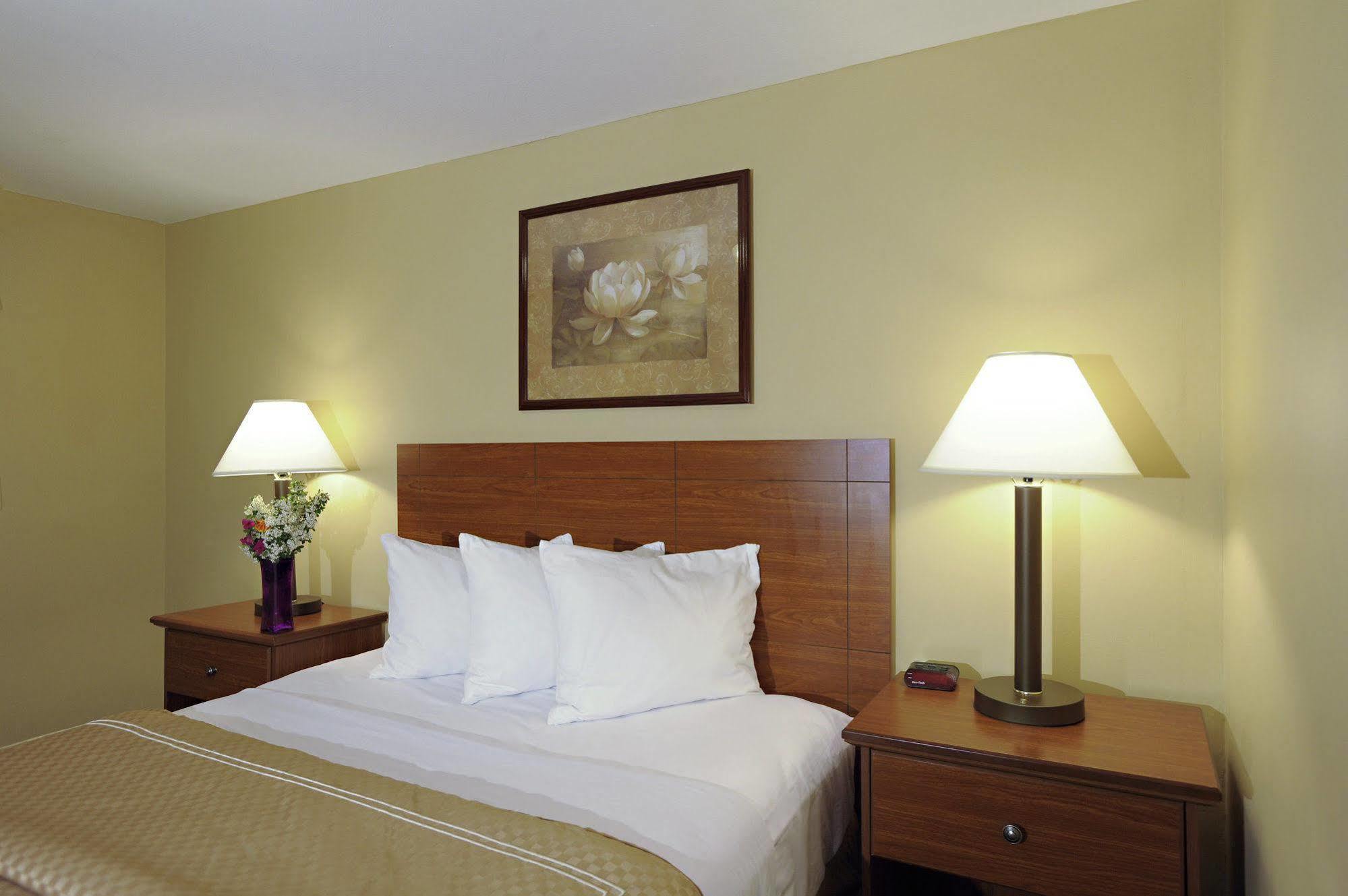 Mt. Madison Inn & Suites Gorham Ngoại thất bức ảnh