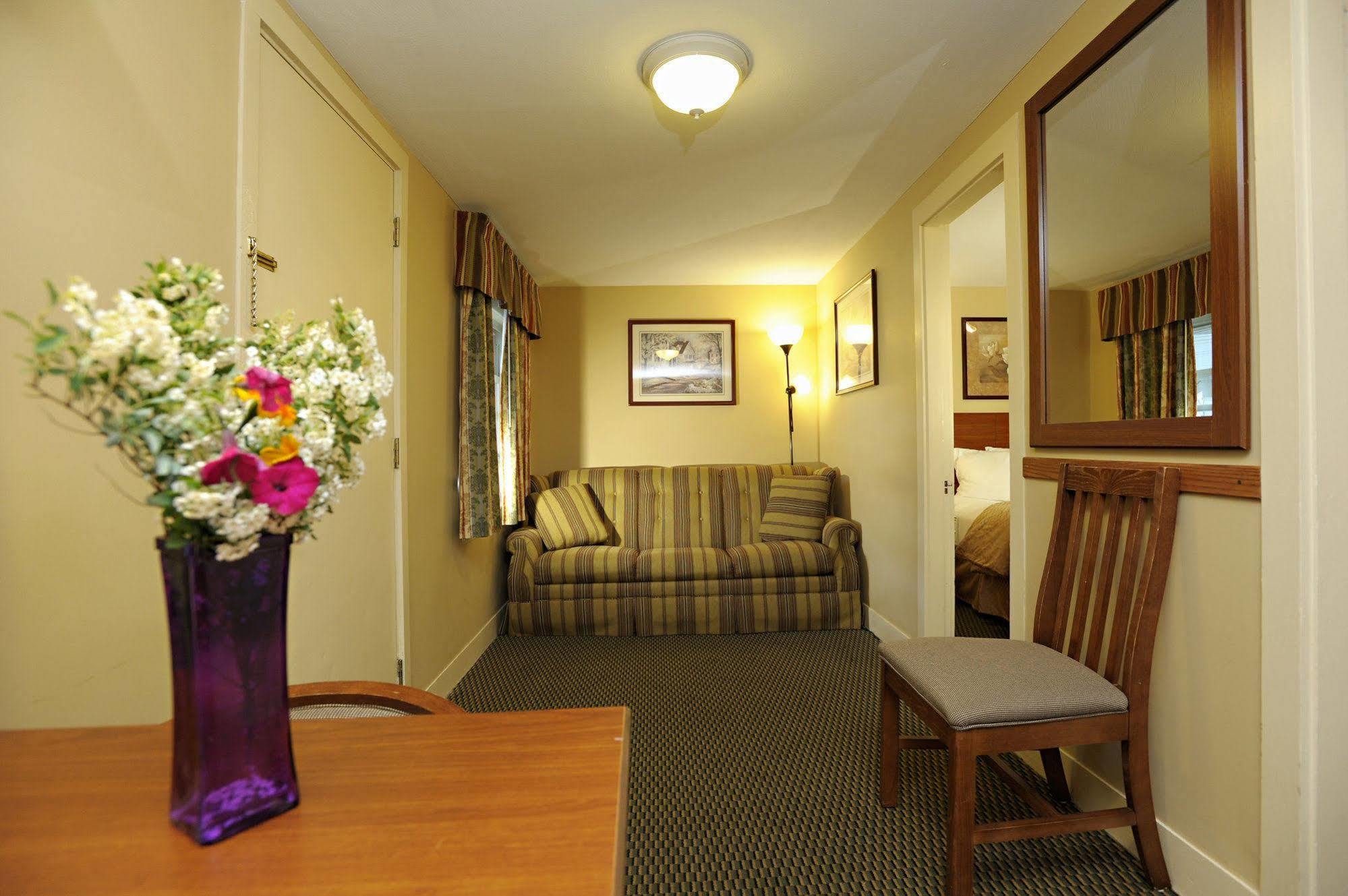 Mt. Madison Inn & Suites Gorham Ngoại thất bức ảnh